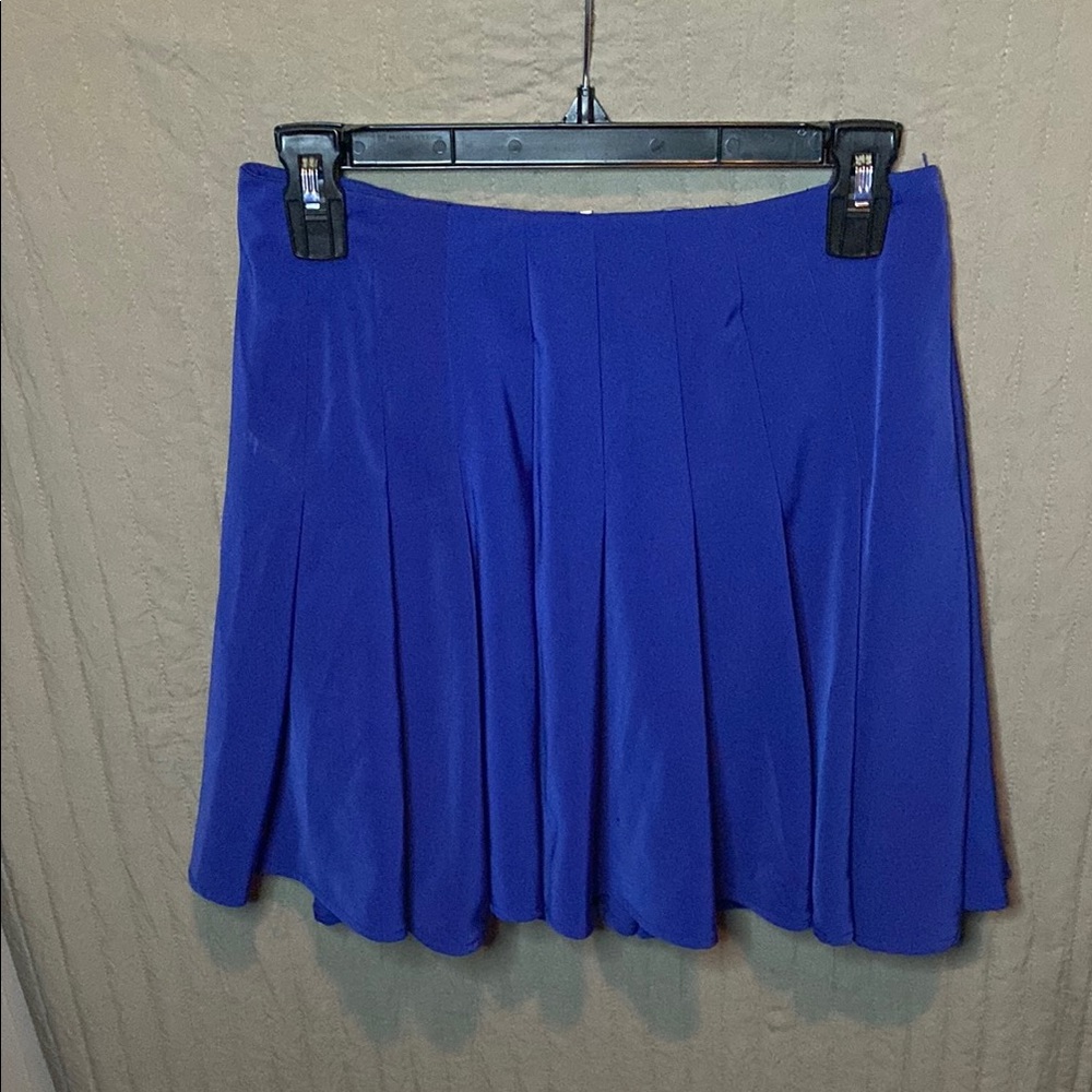 Elegant Blue Pleated Skirt